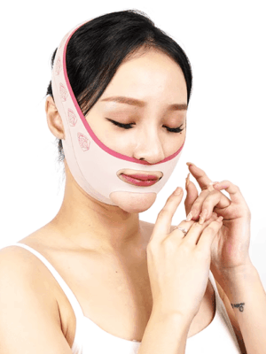 Comfortable and effective V-face lifting bandage for daily facial contouring. 
